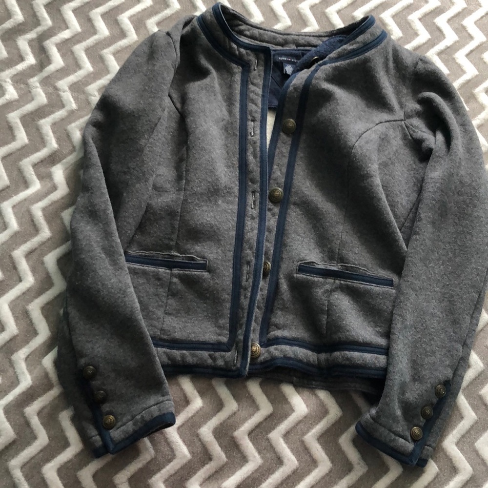 Tommy Hilfiger